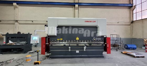 CONFORT 4100mm 270 Ton 3 Eksen Cnc LİNDA Machine Abkant Pres